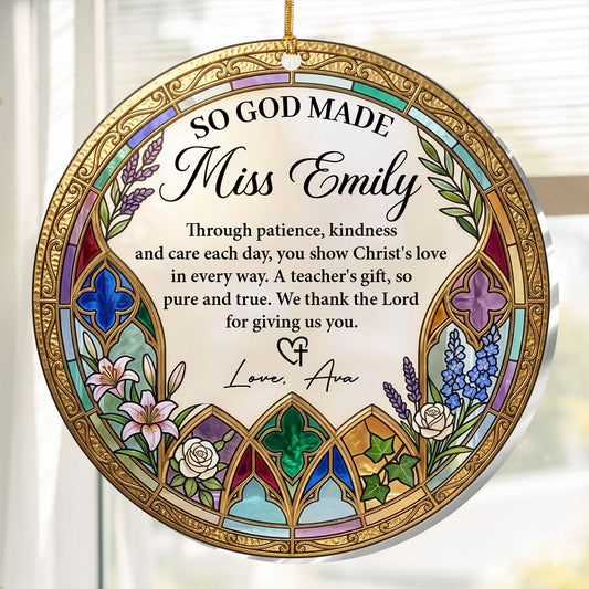 Christ's Love In Every Way - Personalized Suncatcher Ornament GOJS10360