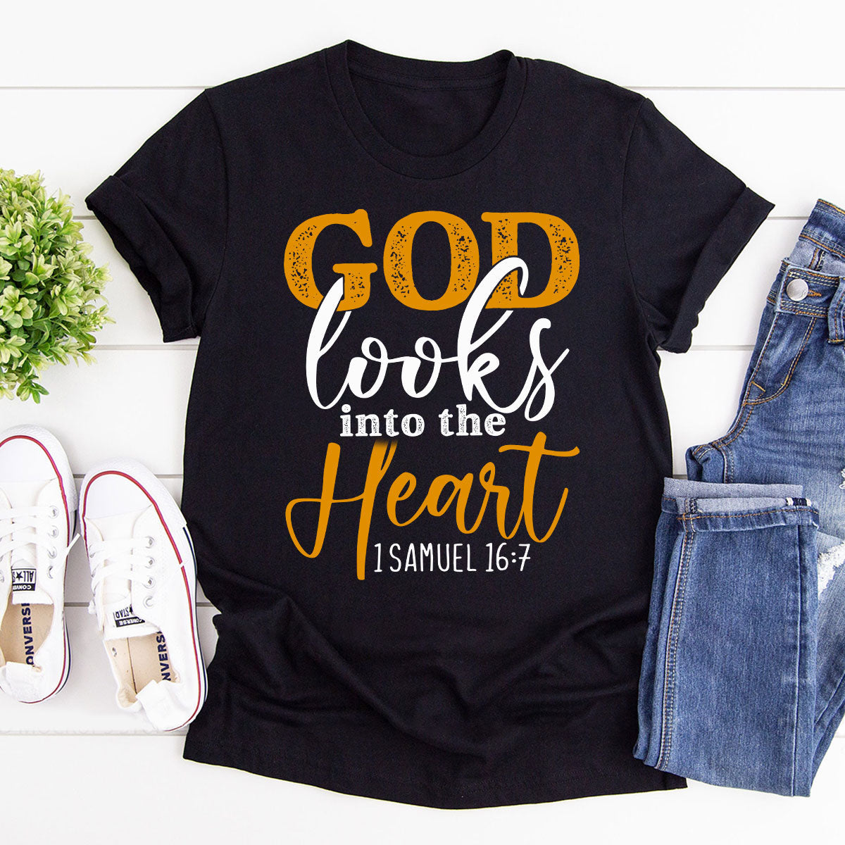 God Looks Into The Heart - Unisex T-shirt GMJSTS200168