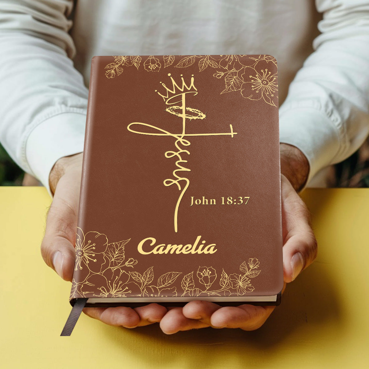 Jesus Is King - Personalized Leather Notebook GMJSNB200106